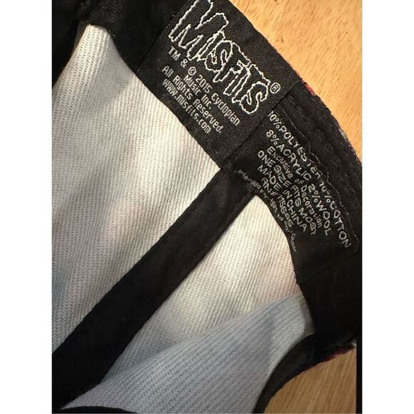 Misfits Men's Multicolor OSFA Rose Skull Original Snapback Baseball Cap Hat - Picture 4 of 4